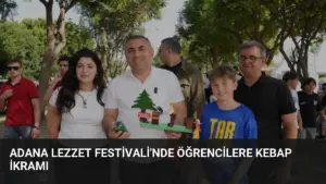 Adana Lezzet Festivali’nde Öğrencilere Kebap İkramı